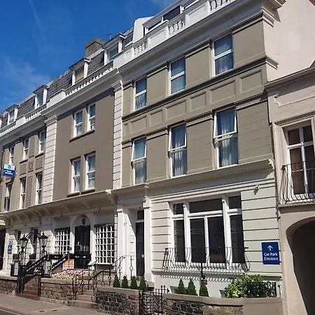 Western Royal Hotell 3*