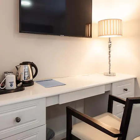 Hotel Western Royal 3*