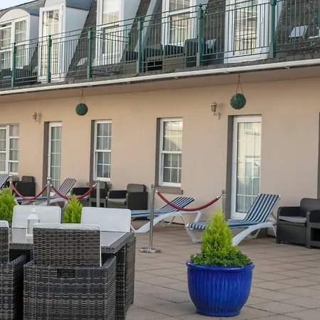 Western Royal Hotel 3*