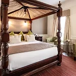 Western Royal Hotel 3*