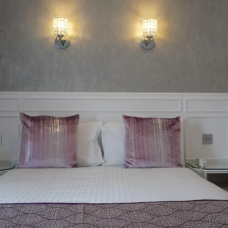 Western Royal 3* Saint Helier Jersey