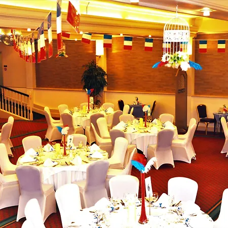 Western Royal 3*