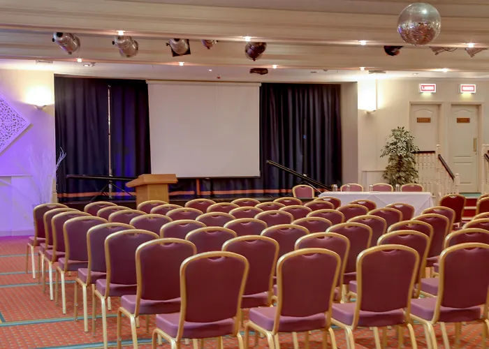 Western Royal Hotel 3*