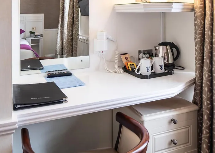 Hotel Western Royal 3*